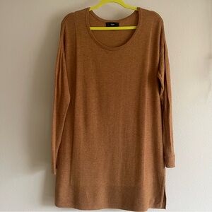 Moschino women’s Tan longline side vents off shoulder sweater L